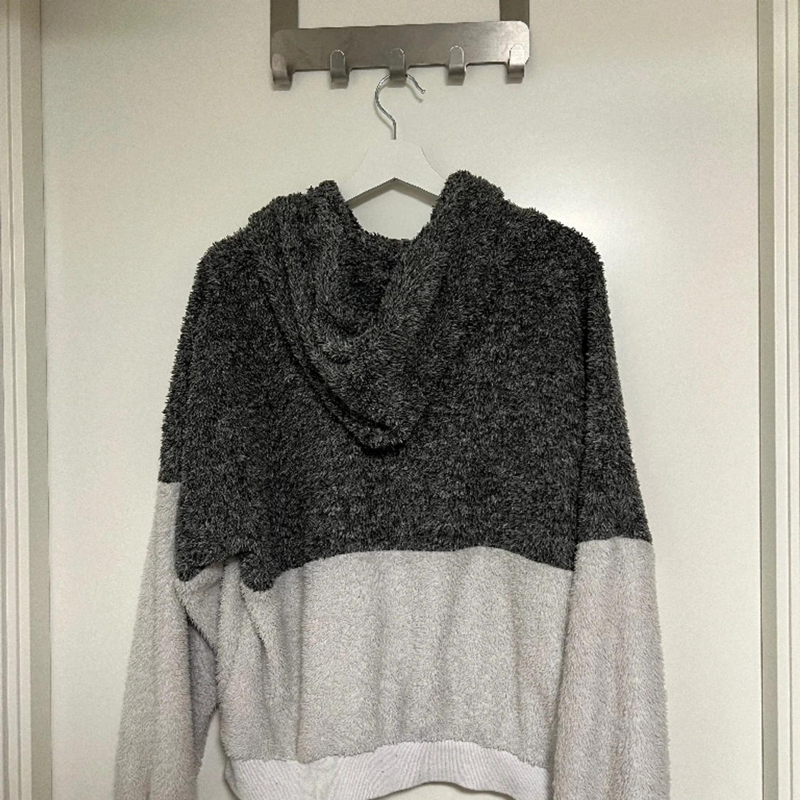 Hoodie fluffig  - 90