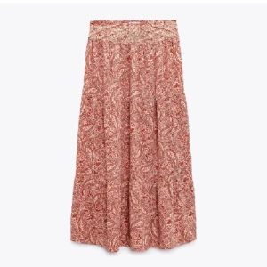 Kjol från zara - Använd några gånger, som ny❤️