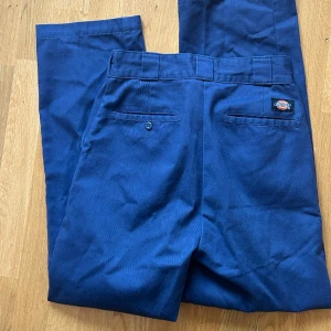 Dickies 874 - Pent skick, goda som nya. Dickies Modell 874