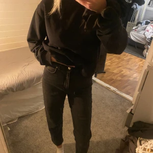 Jeansbyxor - gina jeans, för korta för mig och jag är 168