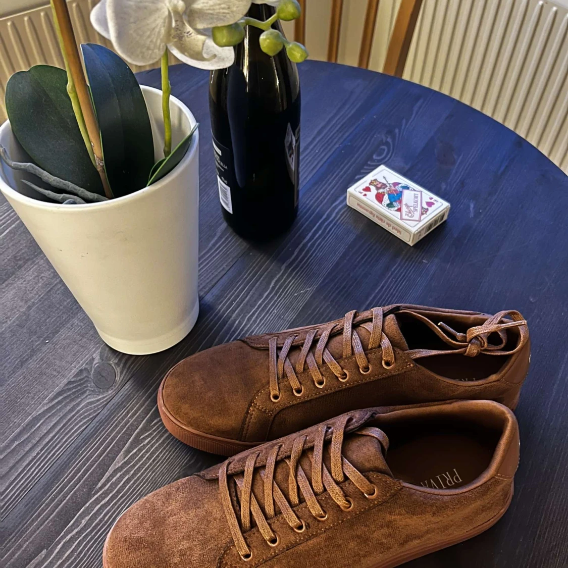 Mörkbruna Privacy Brands skor