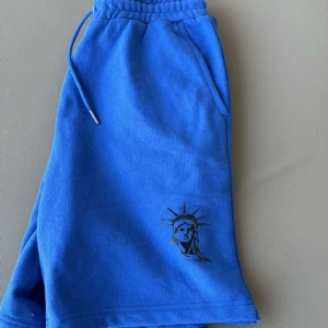 Mjukis shorts - Sitter väldigt bra i midjan, Väldigt sköna att ha på sig, Skicka 10-10 Helt nya