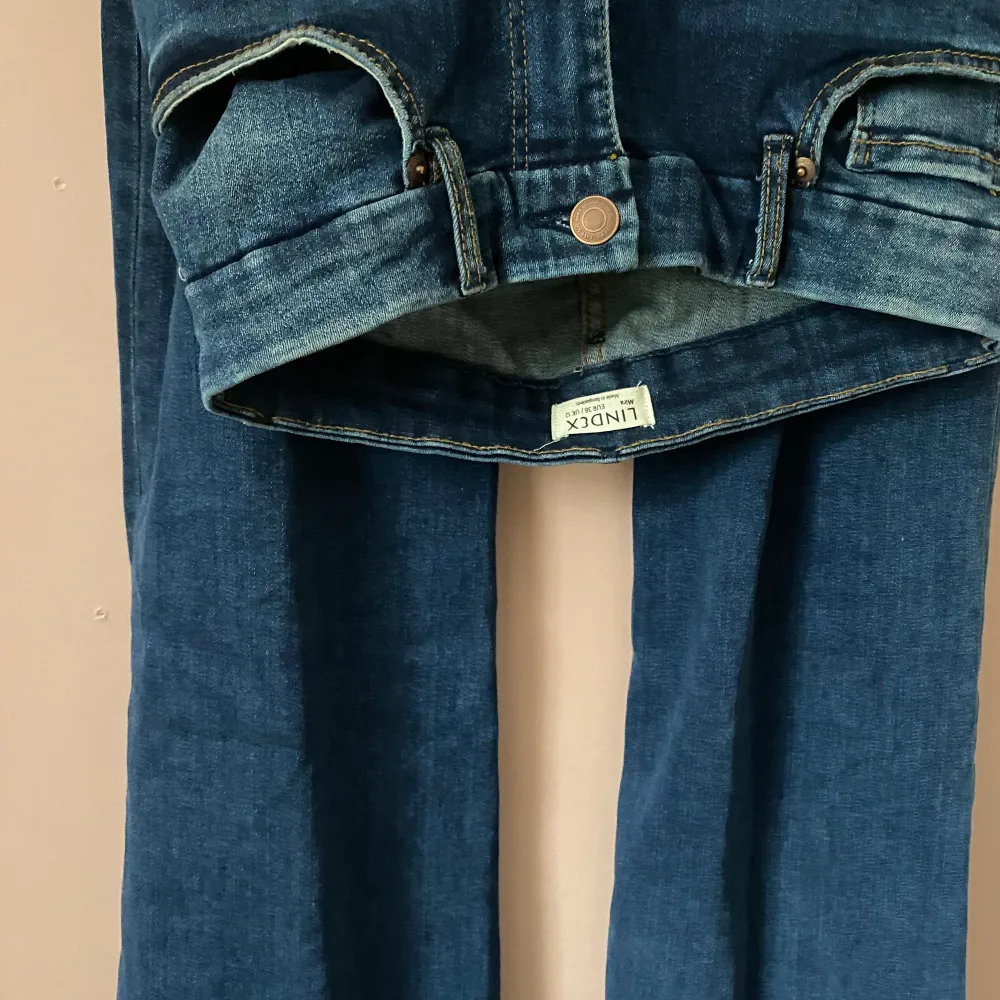 Bootcut jeans från Lindex Använd få gånger . Jeans & Byxor.