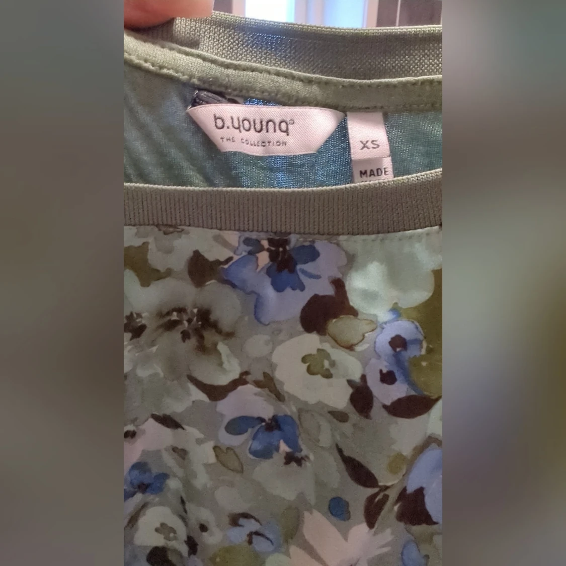 Super söt blus från B.Young - 91