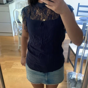 Sommartopp - Säljer denna jätte fina topp💗