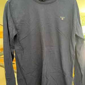 Gant Långarmad Tshirt - Väldigt bra skick Andvänd fåtal gånger