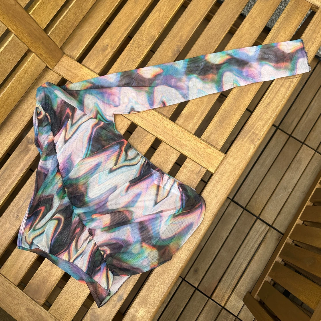 Asymmetrisk och unik mesh topp i storlek 38 (S/M) - 90