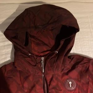 Trapstar windbreaker - Helt ny, pris kan diskuteras vid snabb affär.