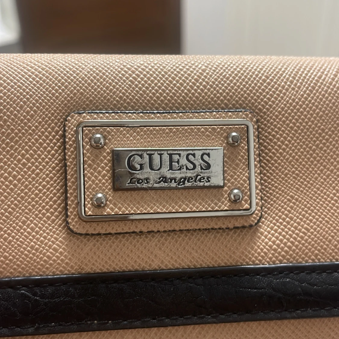 Guess plånbok - 91