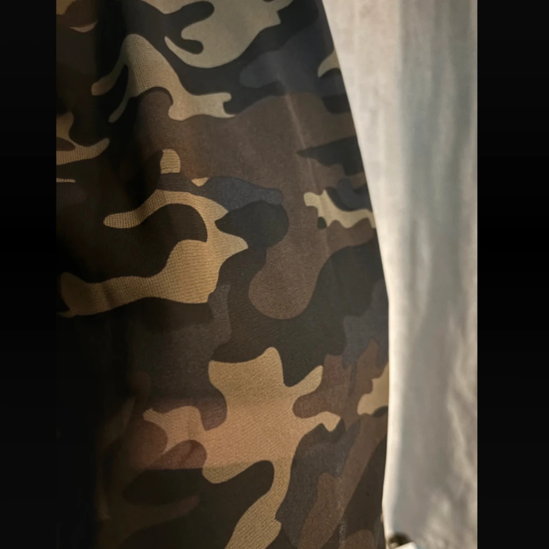 Militärmönstrad klänning  - 91