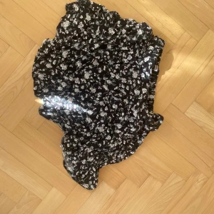 Bikbok kjol - Kom med prisförslag 🥰