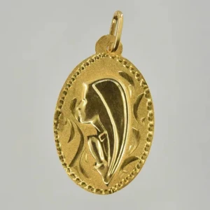 Äkta guld jungfru Maria hänge  - Ursprung: Italien 💗 Vikt: 1.1 gram  Längd: 30mm Bredd: 16 mm