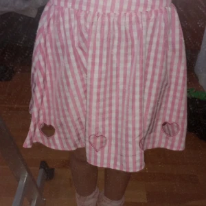 Oanvänd kjol - Kawaii kjol som jag aldrig använt. storlek s ifrån rowme shein.