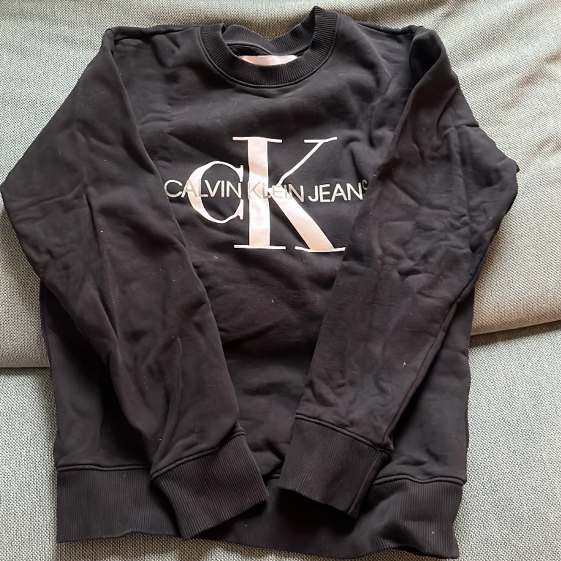 Calvin Klein tjocktröja 