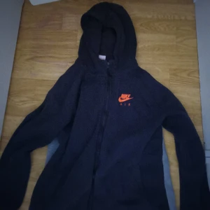 Nike air max  - Nike air max hoodie.