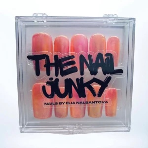 Press On Nails  - Press On Nails - Standard Sizing   WHAT COMES WITH THE NAIL SET: • ONE NAIL FILE • ONE NAIL BUFFER • ONE CUTICLE STICK • 2 ALCOHOL WIPES • ONE NAIL GLUE  If you are interested in customised press on nails you can DM me on IG: the.nailz.junkie