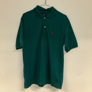 T-shirt  - Ralph Lauren t-shirt för bara 200 kr! 