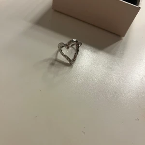Hjärtring - Super fin ring, köpt för 120kr💗 