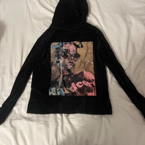 Limitato Zip Hoodie S - Snygg sammet zip hoodie från Limitato