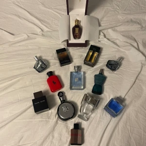 Parfym Splittar - Xerjoff Oud Stars Fars  Dior Homme intense Versace Pour Homme D&G The One EDP  Jean Paul Gaultier Le Male Paco Rabanne Invictus Burberry London Ralph Lauren Polo Red Lattafa Fakhar AB Blue Seduction  Encre Noire Diesel Only the brave  18KR Porto