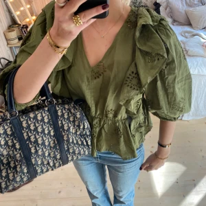 Blus - SUPER snygg❤️❤️