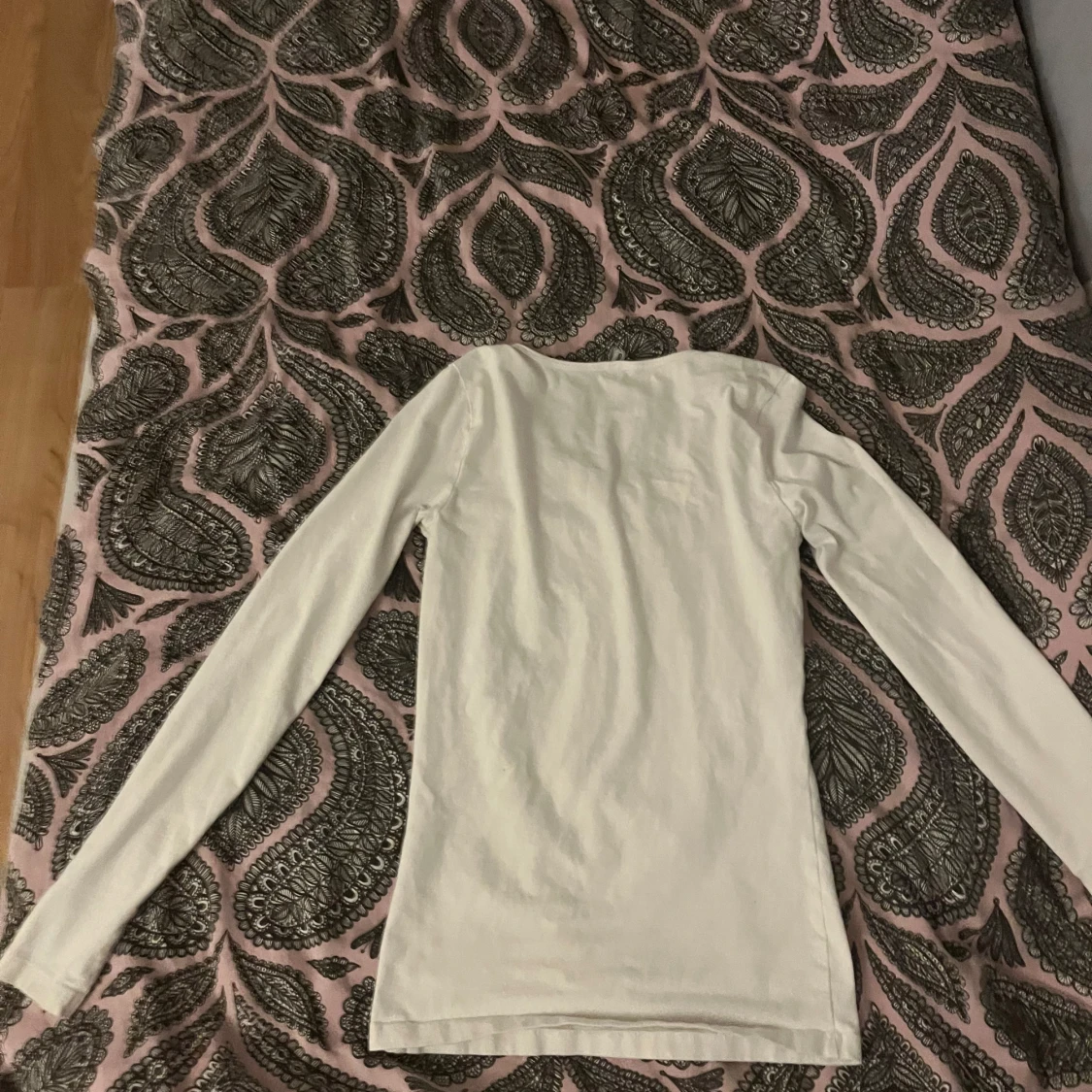 Vit långärmad tröja  - 90