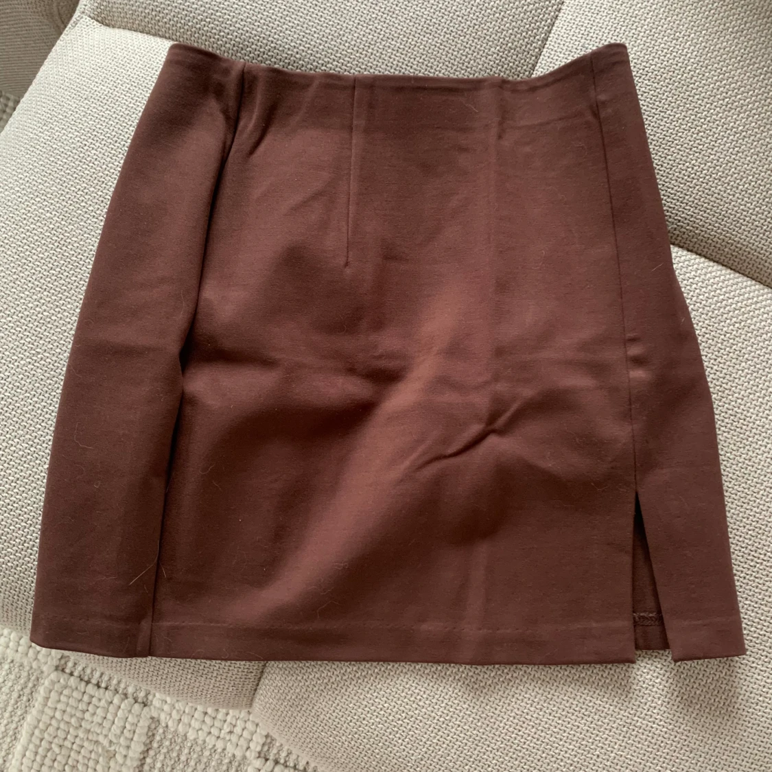 Minikjolar med slits