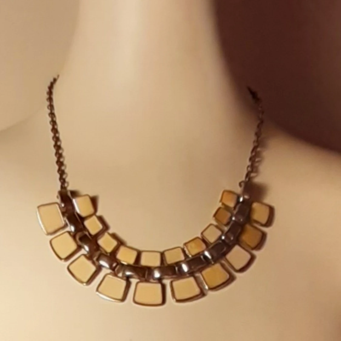 Halsband  - 90