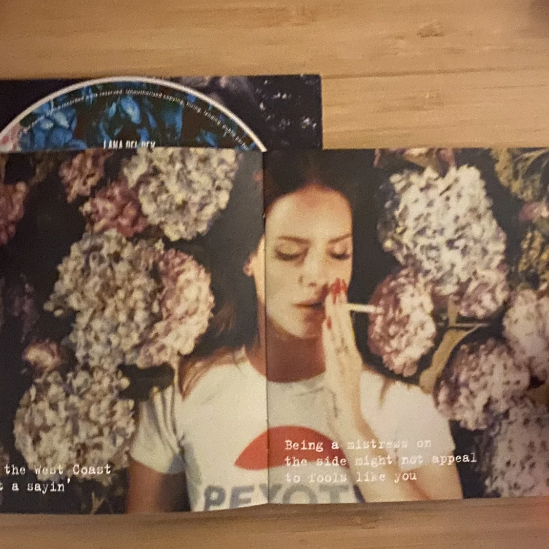 Ultraviolence deluxe cd Lana del rey  - 90