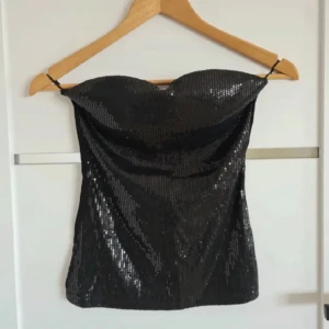Paljettopp  - Som ny🤍