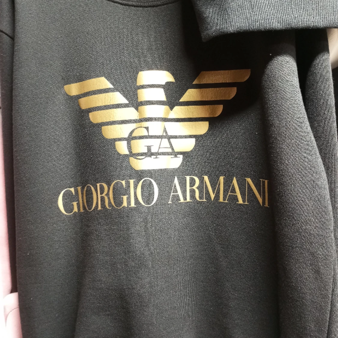 Armani tröja