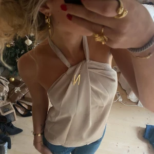 Topp - SUPER SNYGG!!