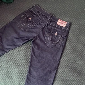 True religion - Använda fåtal gånger ny pris 2700, pris kan diskuteras