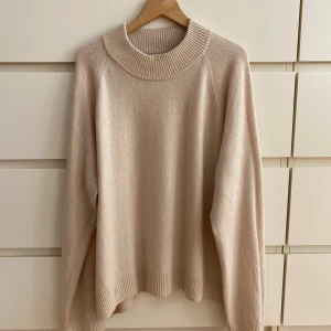 Wera tröja - Jättefin najs basictröja i kashmir från wera❤️❤️