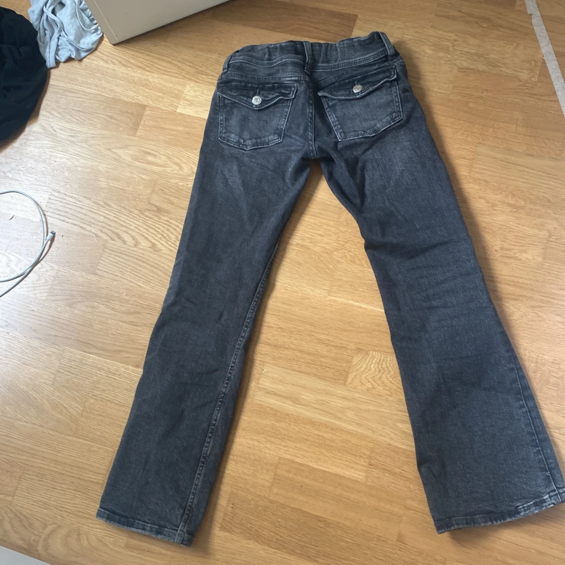 Low waist jeans
