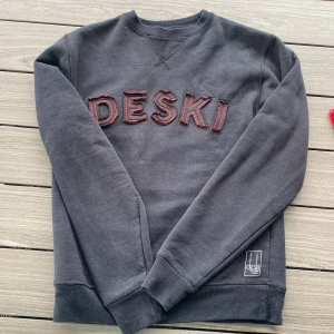 Deski Tröja - Deski tröja strl M  