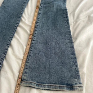Bootcut-jeans - Väl använda, men bra skick! 🙌