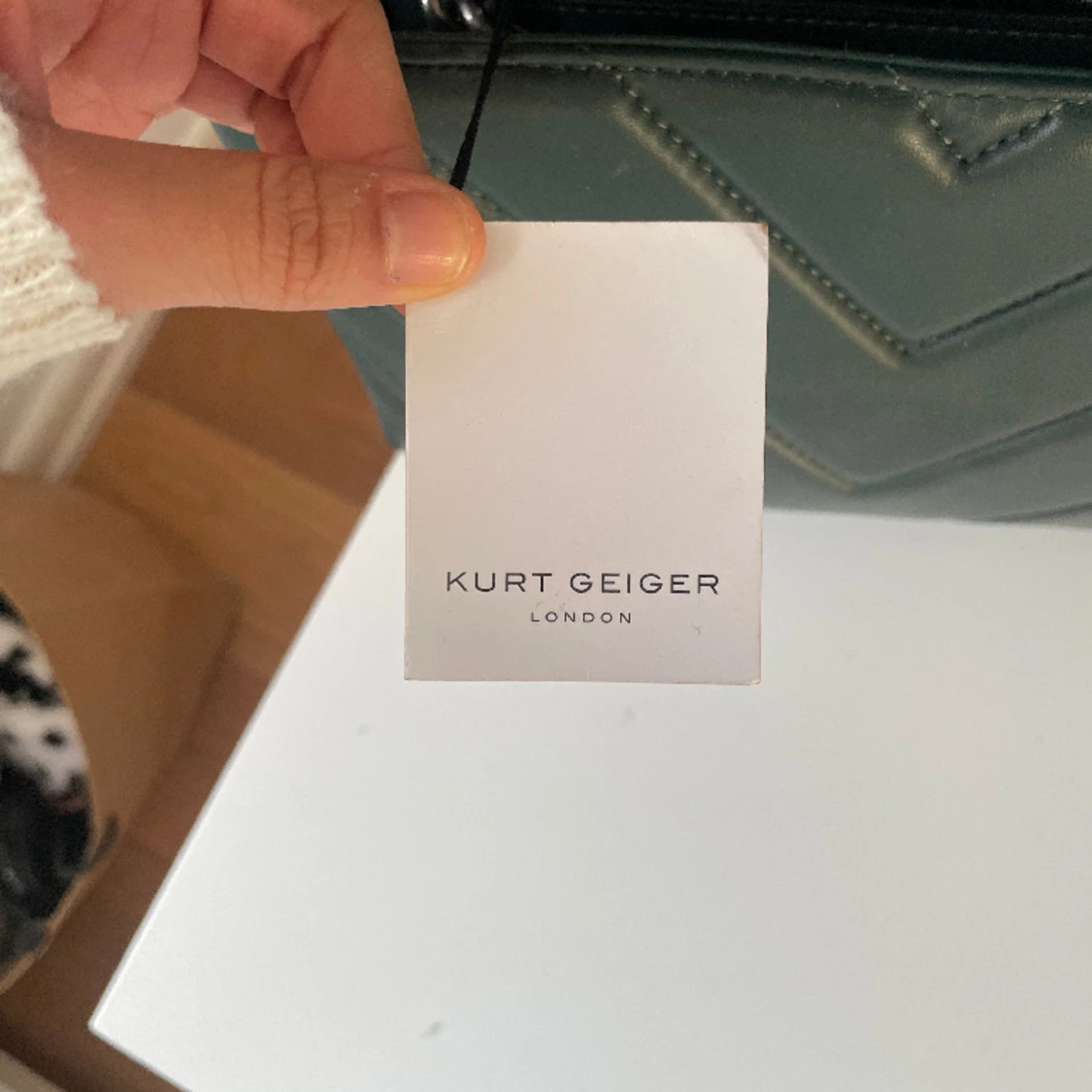 Stor grön Kurt Geiger väska - 91