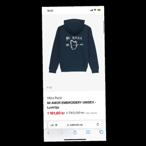 Mi Amor hoddie 💙 - Jättefin och skön marinblå hoddie. Bra skick. 