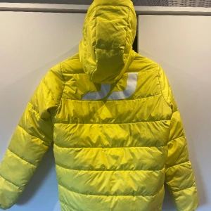 Ny Jack & Jones jacka strl 152 - Helt ny jacka, oanvänd