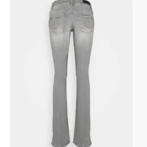 Ltb jeans - Vill gärna byta eller sälja midjemått 80,innerbenmått 84❤️❤️ jag vill byta mot några som är ca 72 i midjemått 