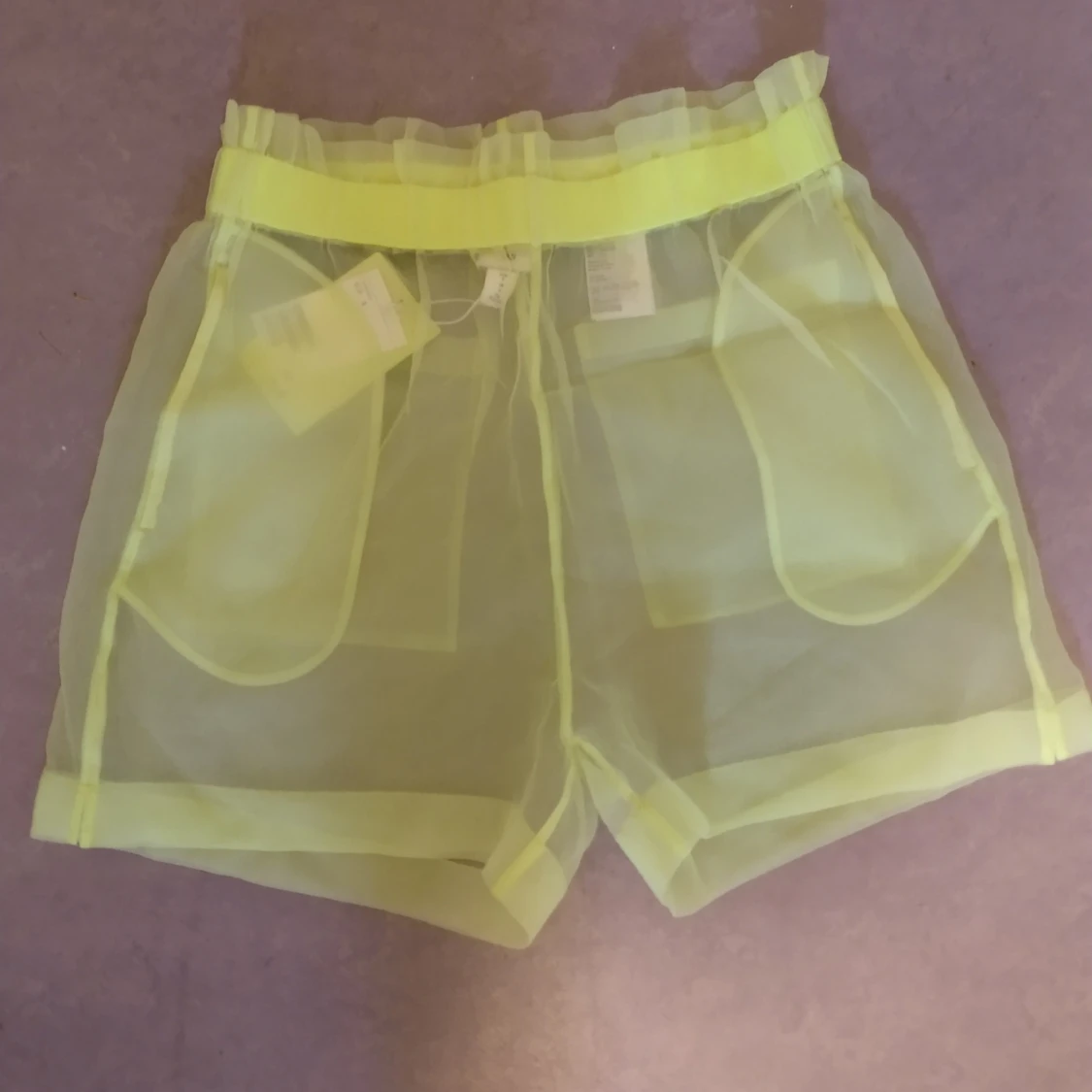 Genomskinliga shorts  - 90