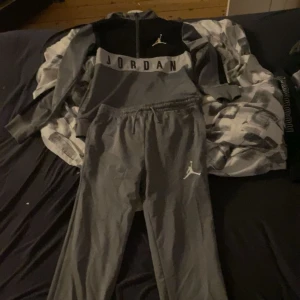 Jordan tracksuit  - Jordan tracksuit grå 