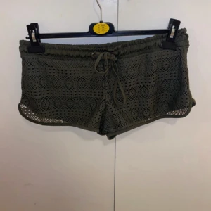 Bad shorts  - Helt nya vad shorts inte genomskinliga perfekta till sommaren utomlands bra bada med och skola 