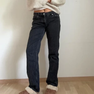Jeans ICON lager 157 - Jätte fina jeans från lager 157 som är använda ett fåtal gånger! Säljer dessa då de blivit för stora för mig🤗
