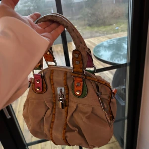 Väska - Köpt second hand