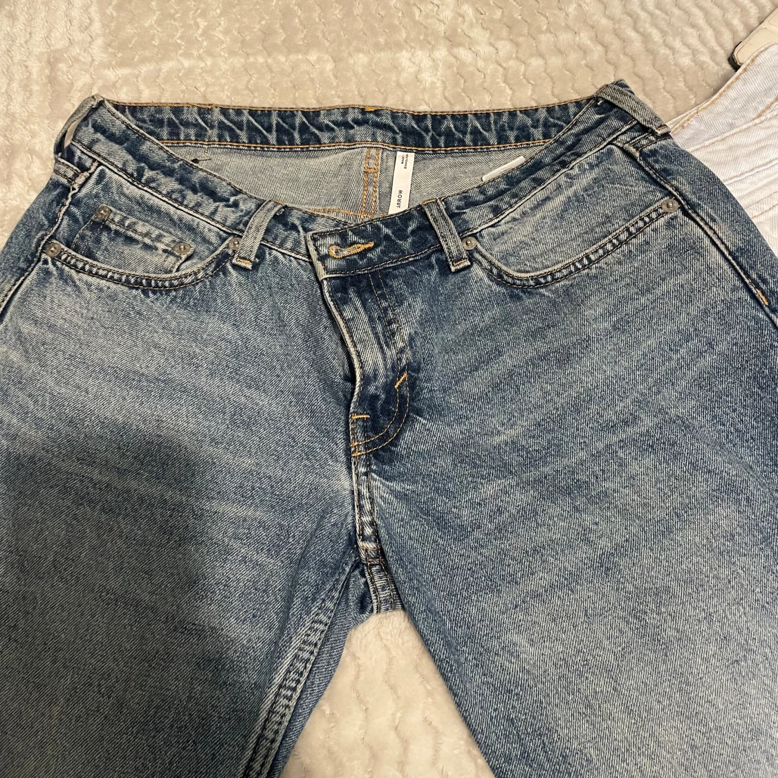 Svart croppad topp - 93