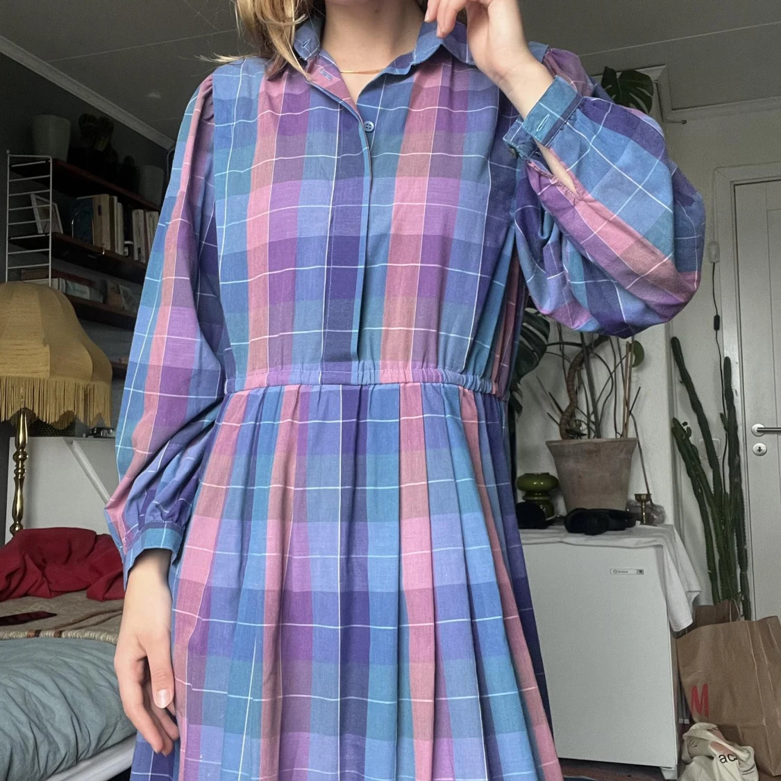 Gammaldags rutig klänning - 91