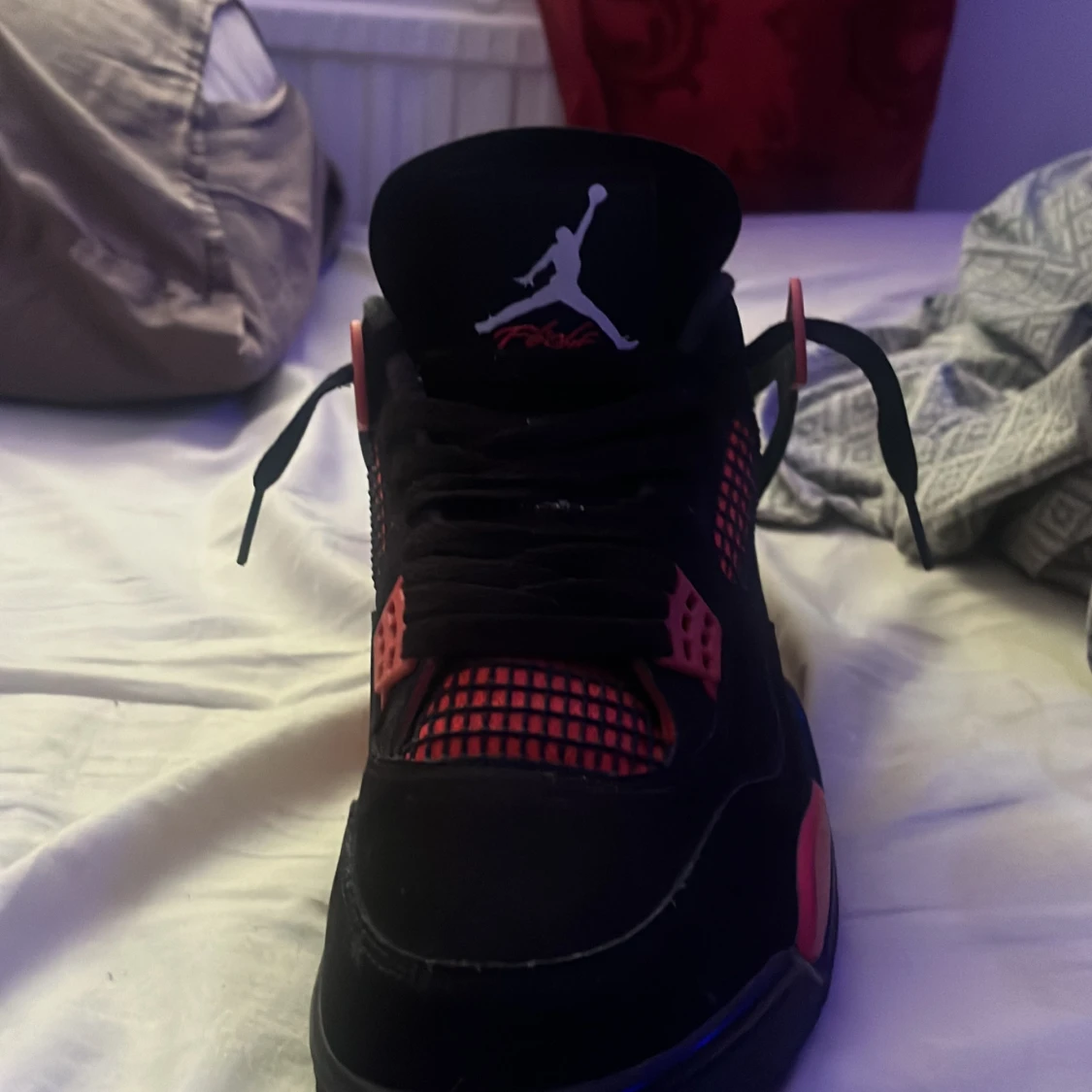 Jordan 4 red thunder  - 91