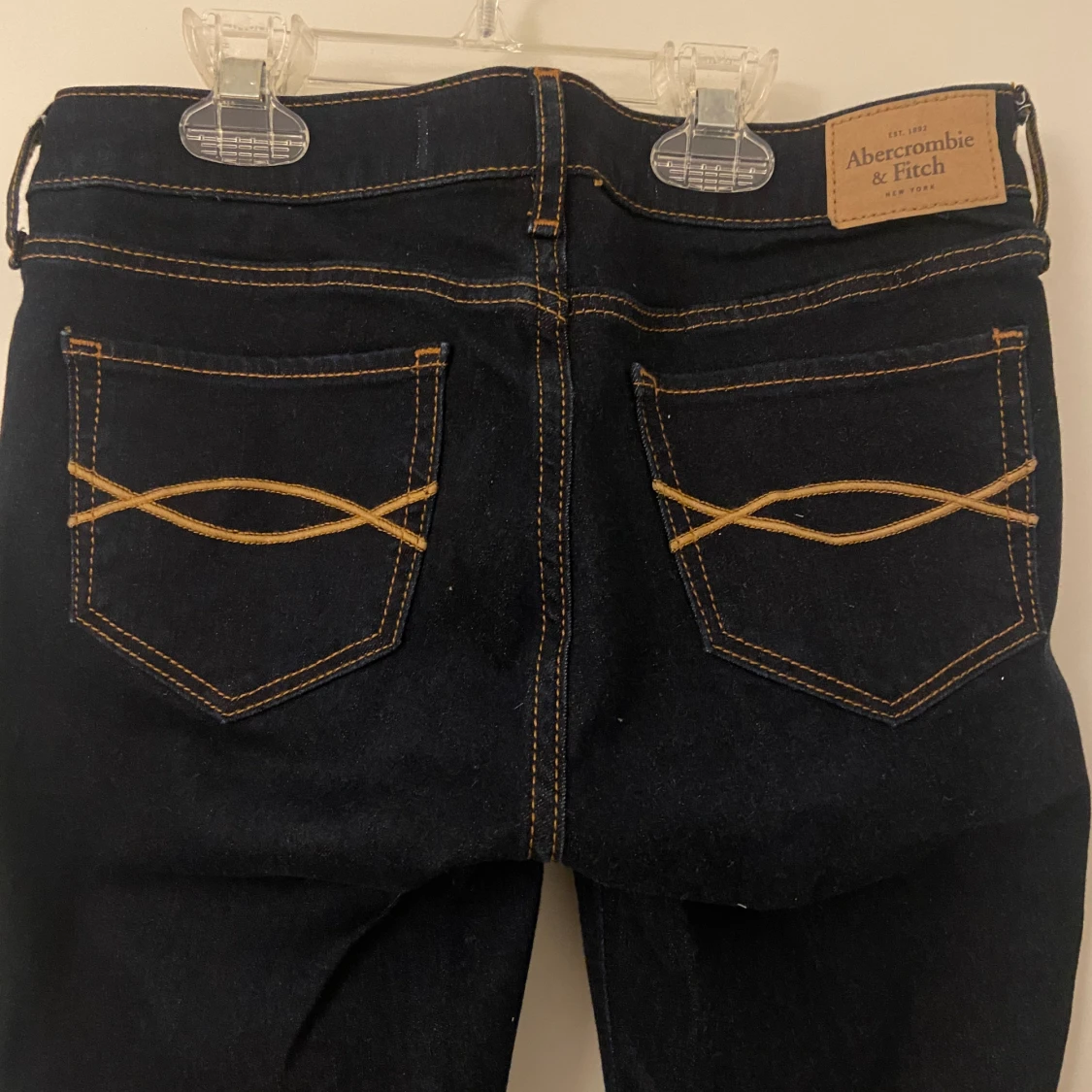 Abercrombe & Fitch lågmidjade jeans, W25 L27 - 90